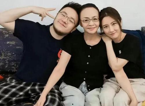 娱乐吃瓜现场,吃瓜现场，明星幕后故事大曝光！  第3张