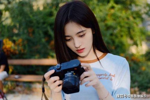 娱乐圈吃瓜鞠婧祎是谁啊,揭秘“吃瓜”背后的明星魅力  第2张