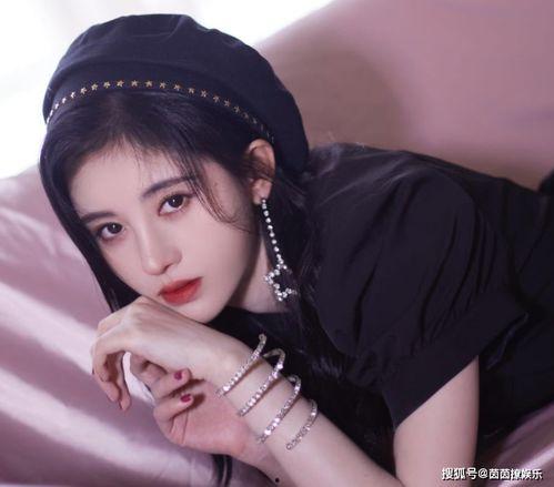 娱乐圈吃瓜鞠婧祎是谁啊,揭秘“吃瓜”背后的明星魅力  第3张